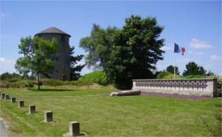 Monument S.A.S de Plumelec (Morbihan)